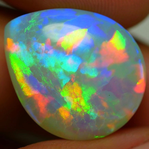 2.50 newest Cts Size Rainbow brilliant Natural Ethiopian Opal Pear Cabochon( 9x15x4 MM) for jewellery(CRACK)