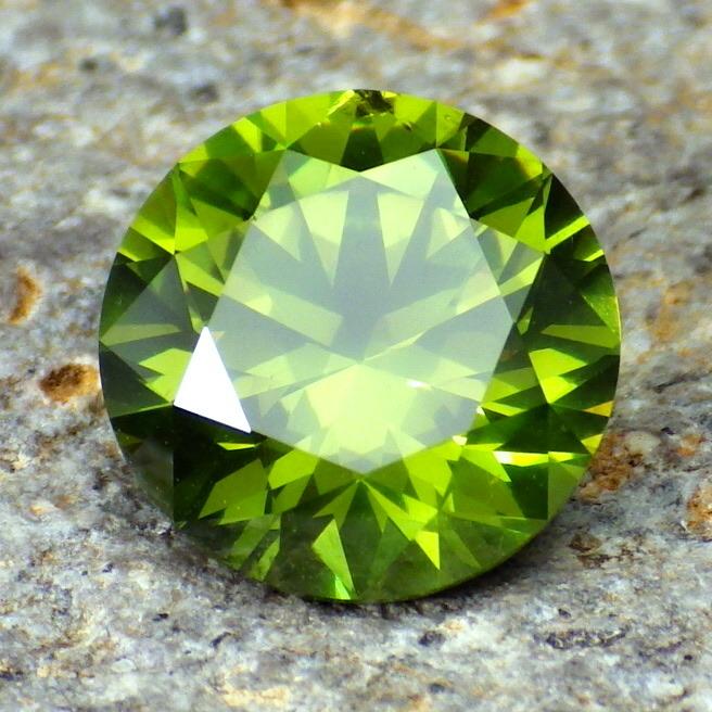 ABOUT RUSSIAN DEMANTOID GARNET