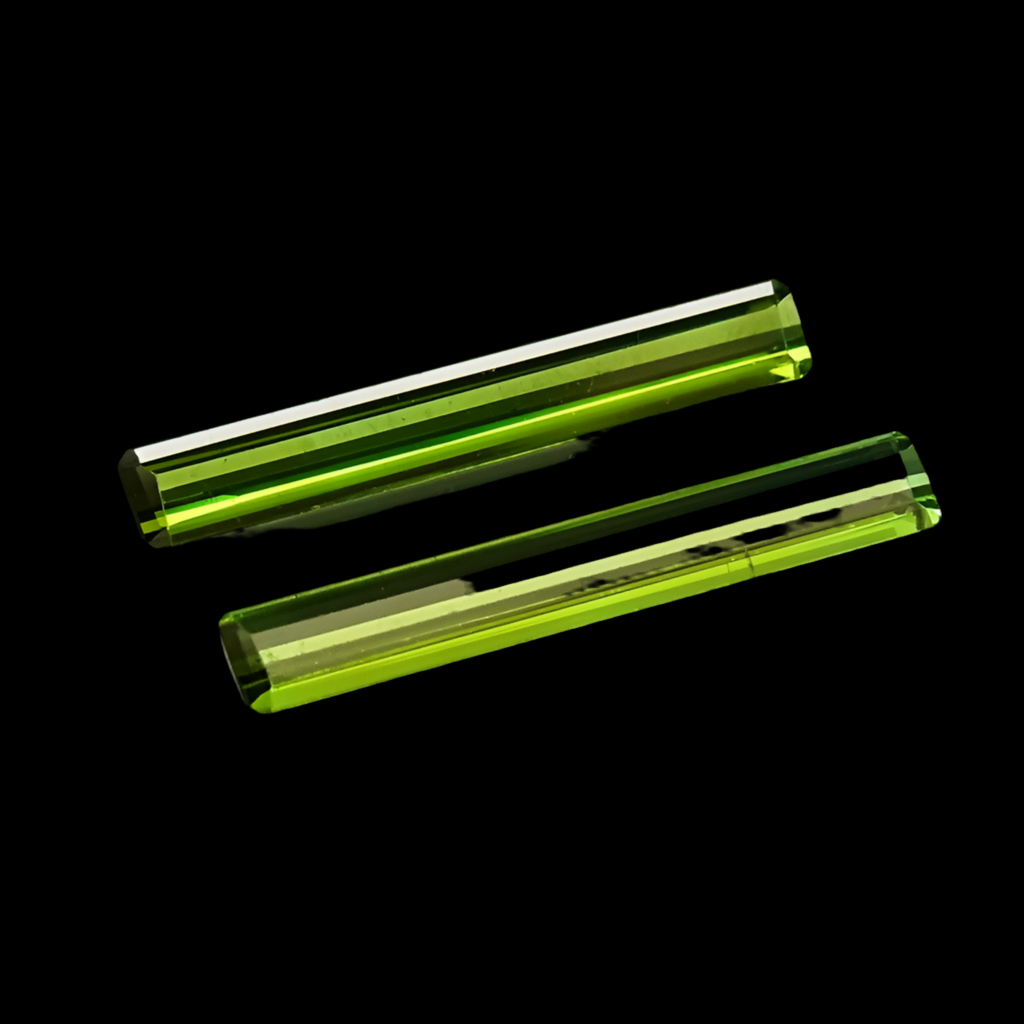 2.24 carat total weight Vivid Green matched pair of tourmalines. Perfect to make Earrings or ring. 