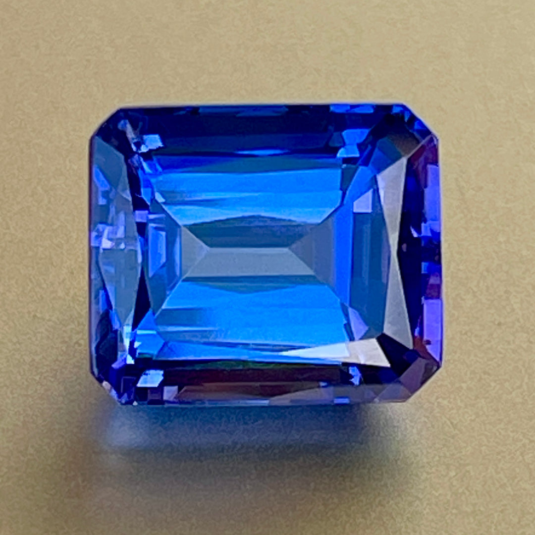 AAAA Tanzanite, Blue-Blue Emerald Cut