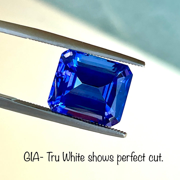 AAAA Tanzanite, Blue-Blue Emerald Cut