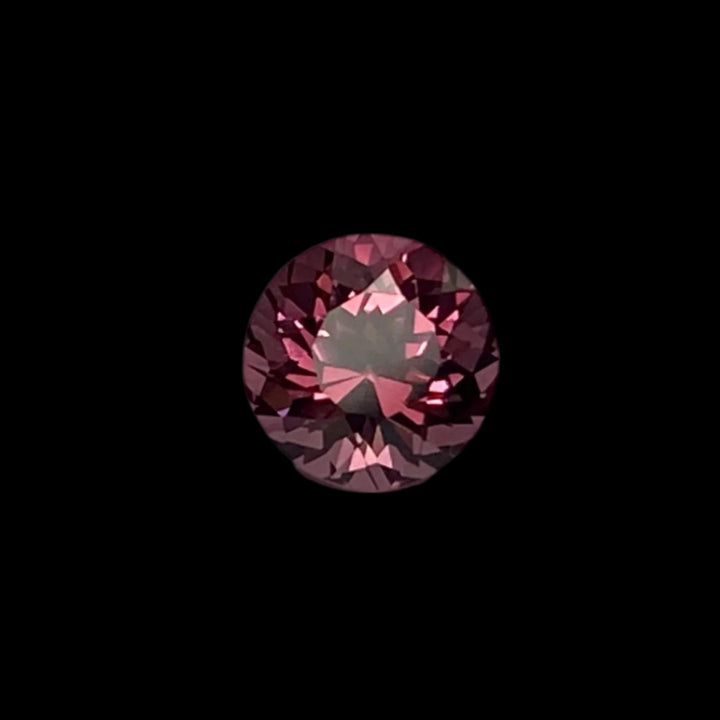 1.11 ct. cranberry Pink Garnet, Round Brilliant, VS, Tanzania, No Treatment