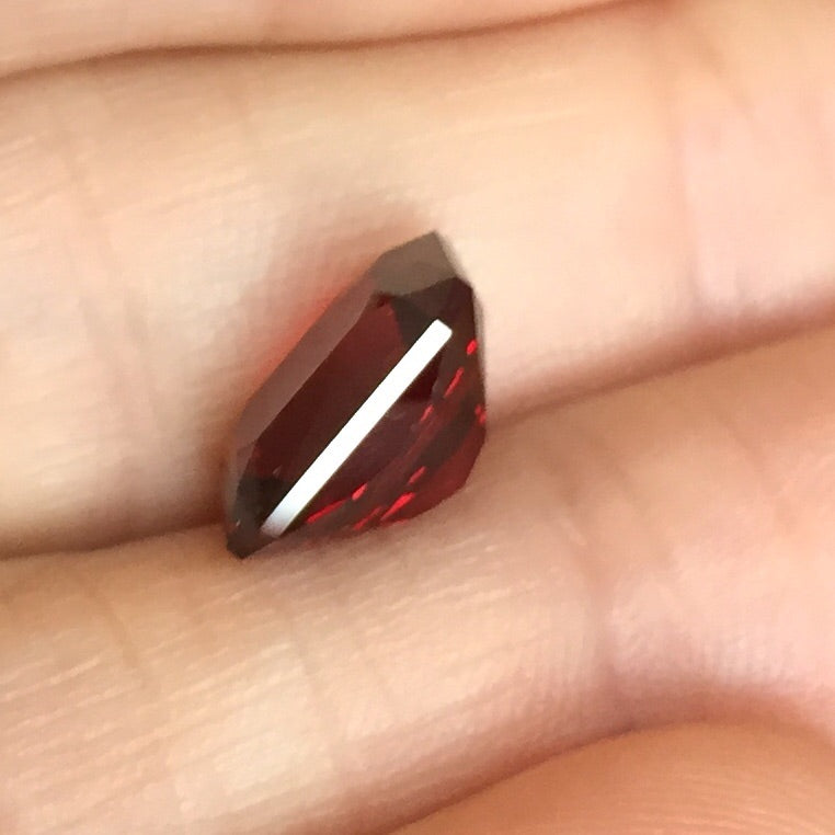 5.19 Rhodolite, Malaya Garnet, Master Cut In U.S.