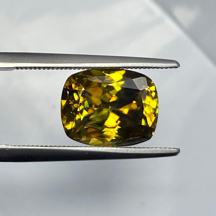 Golden Sphene, 4.38 ct. Full Fire, Precision Master Cut, VVS